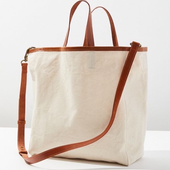Urban Outfitters Handbags - 🌼NWT Canvas Tote🌼